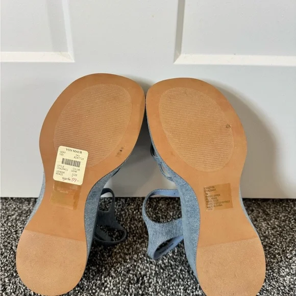 Steve Madden Light Denim Strappy Platform Slingbacks - Picture 4 of 4